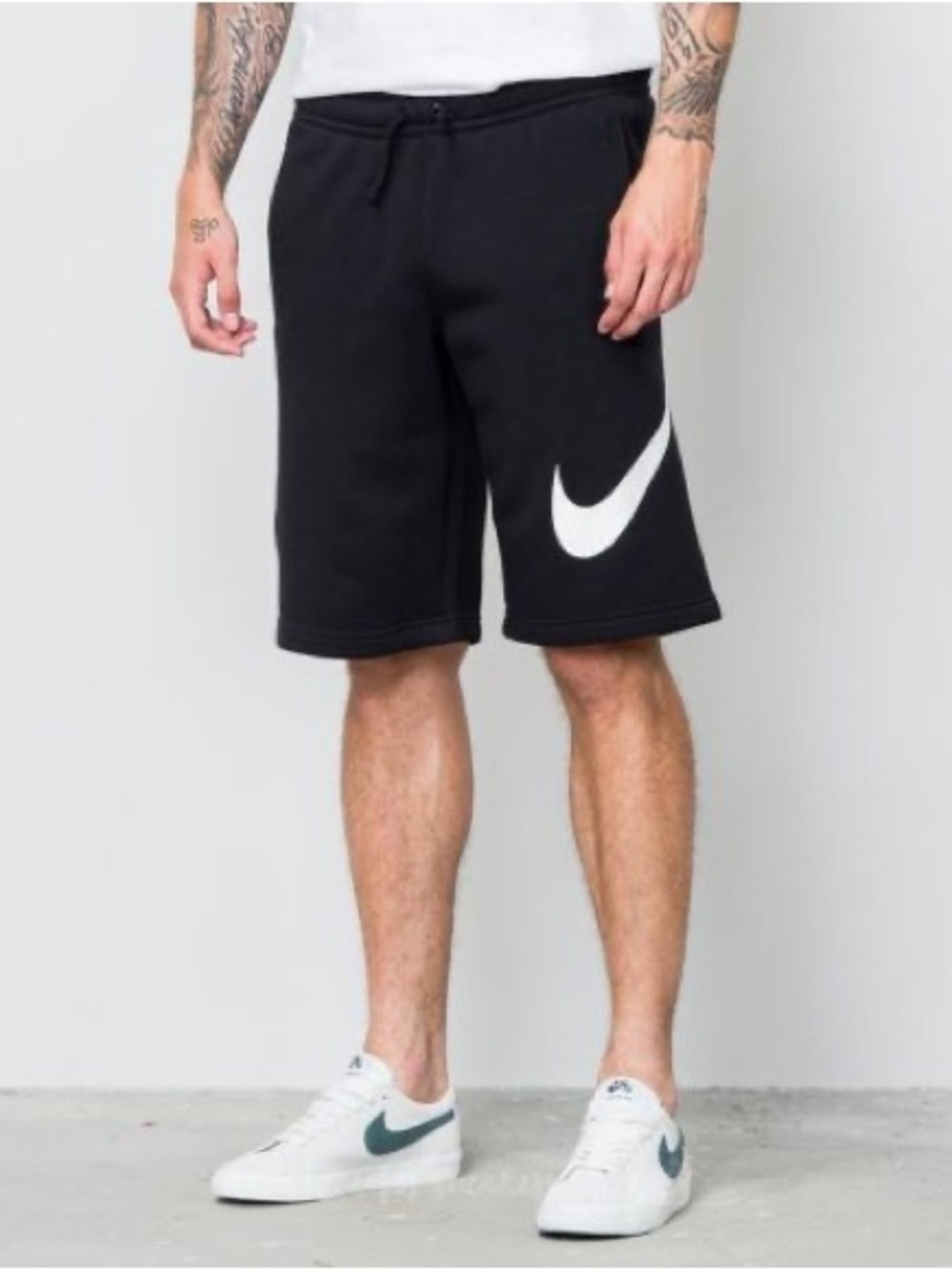 {XL} NWT Nike Fleece Club Shorts Black Swoosh Logo Athletic Shorts